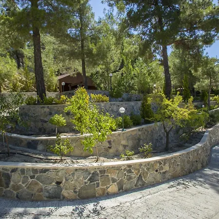 Alpstuga Ricky Near Troodos