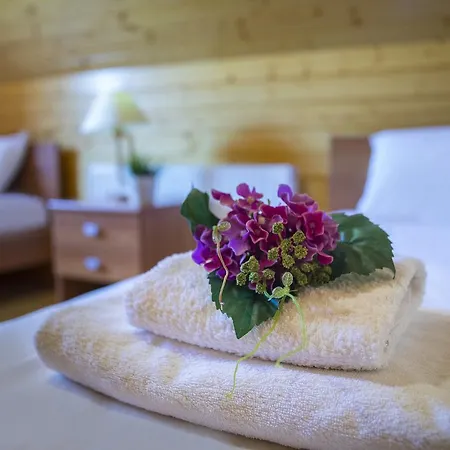 Chalet Ricky Near Troodos *