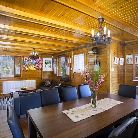 Ricky Near Troodos * Spilia