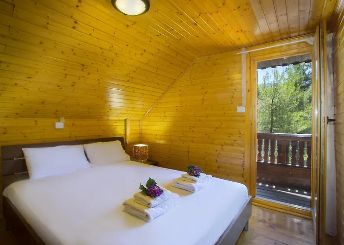 בקתה Ricky Near Troodos Spilia