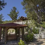 Alpstuga Ricky Near Troodos
